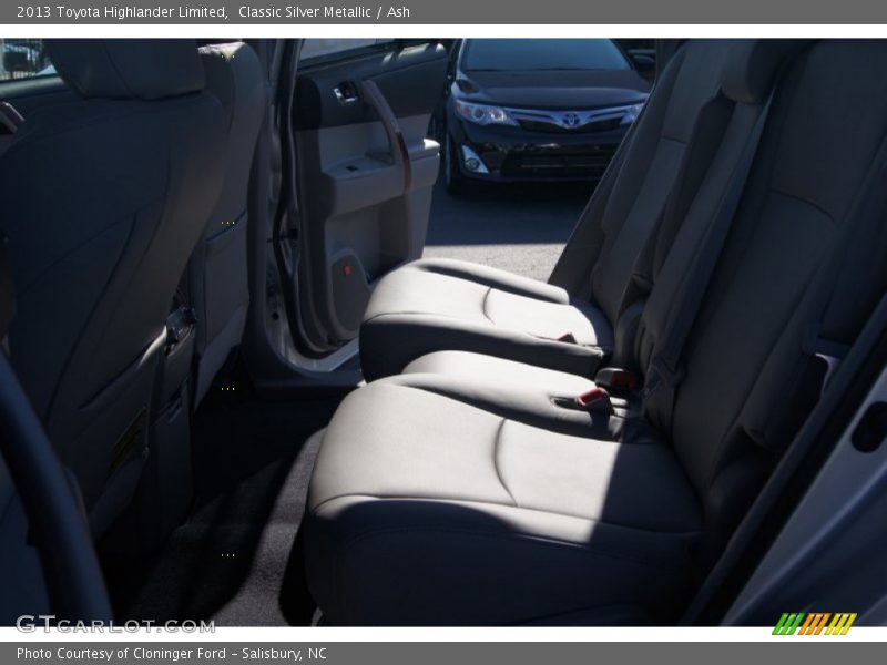 Classic Silver Metallic / Ash 2013 Toyota Highlander Limited