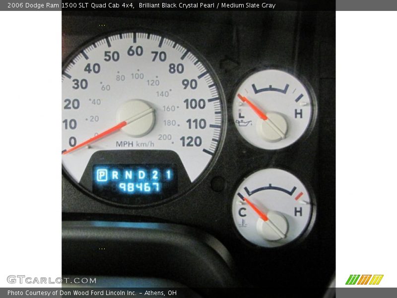 Brilliant Black Crystal Pearl / Medium Slate Gray 2006 Dodge Ram 1500 SLT Quad Cab 4x4