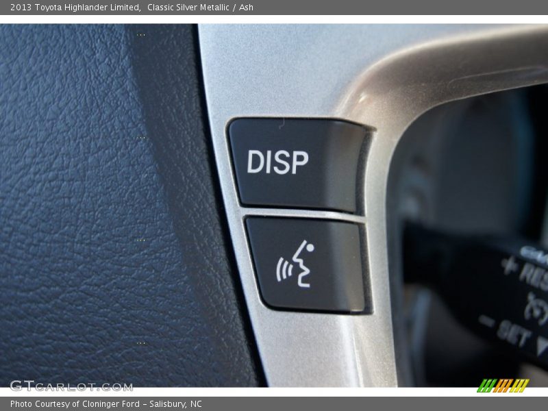 Classic Silver Metallic / Ash 2013 Toyota Highlander Limited