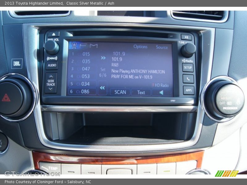Classic Silver Metallic / Ash 2013 Toyota Highlander Limited