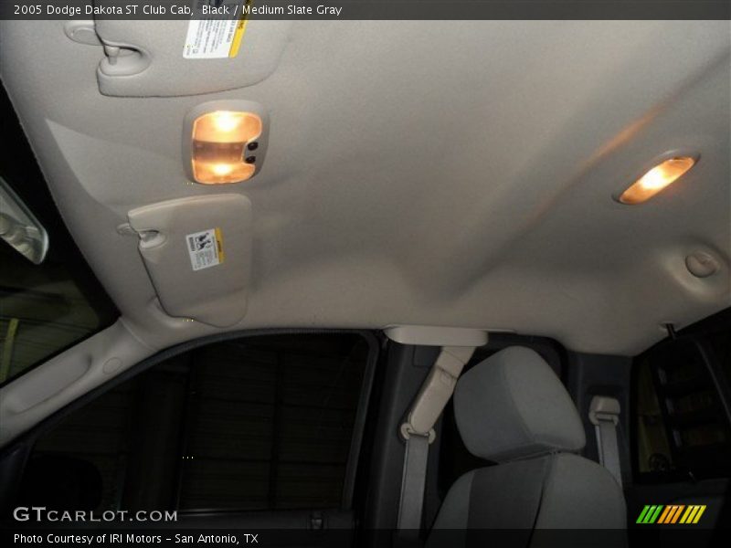 Black / Medium Slate Gray 2005 Dodge Dakota ST Club Cab