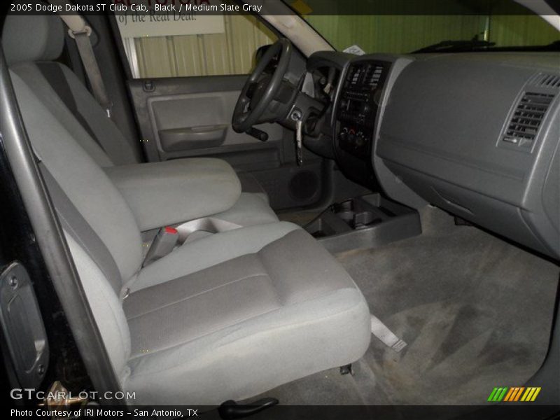 Black / Medium Slate Gray 2005 Dodge Dakota ST Club Cab