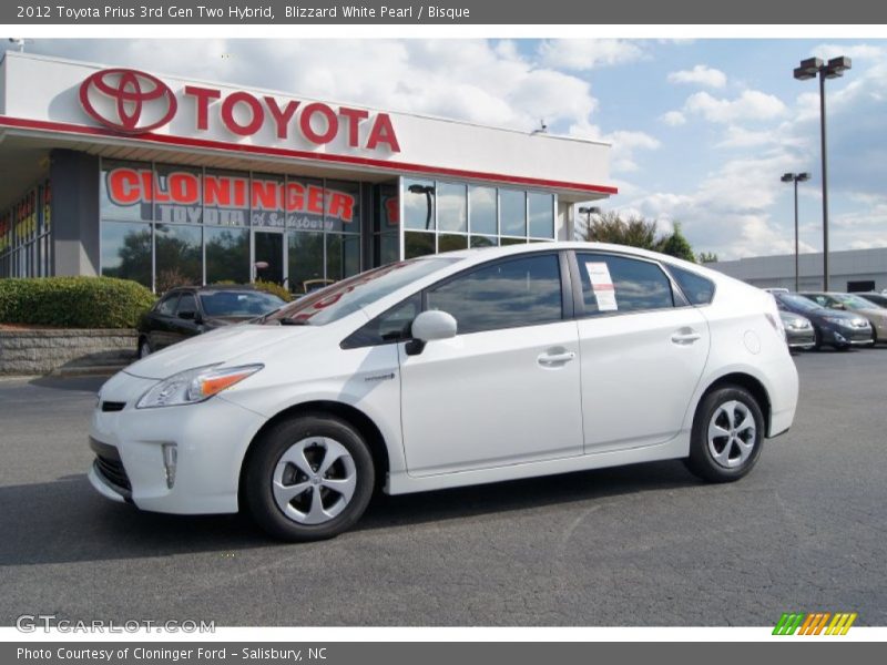 Blizzard White Pearl / Bisque 2012 Toyota Prius 3rd Gen Two Hybrid