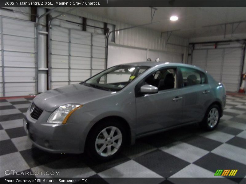 Magnetic Gray / Charcoal 2009 Nissan Sentra 2.0 SL