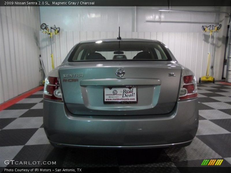 Magnetic Gray / Charcoal 2009 Nissan Sentra 2.0 SL
