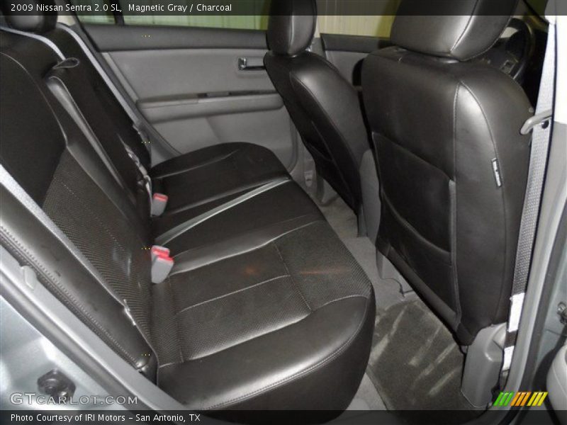 Magnetic Gray / Charcoal 2009 Nissan Sentra 2.0 SL