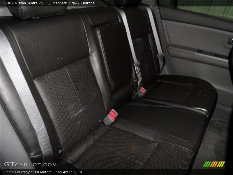 Magnetic Gray / Charcoal 2009 Nissan Sentra 2.0 SL