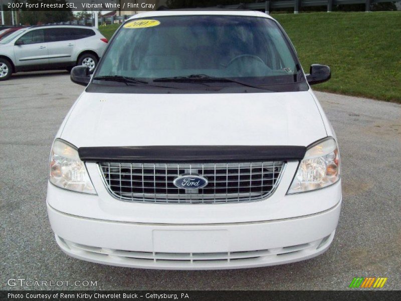 Vibrant White / Flint Gray 2007 Ford Freestar SEL