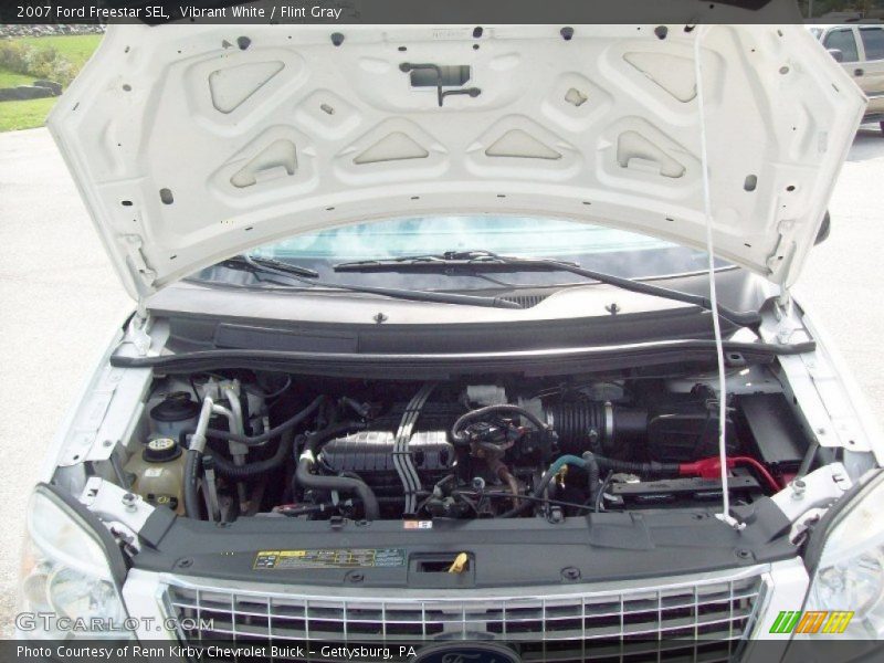 Vibrant White / Flint Gray 2007 Ford Freestar SEL