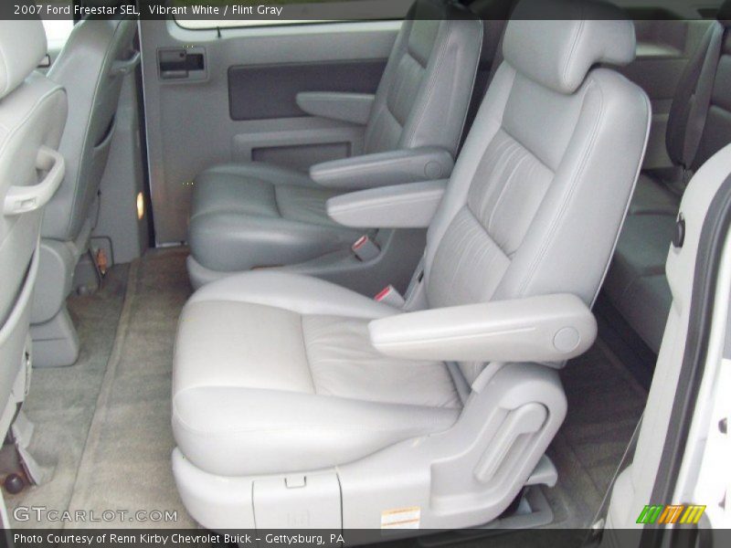 Vibrant White / Flint Gray 2007 Ford Freestar SEL