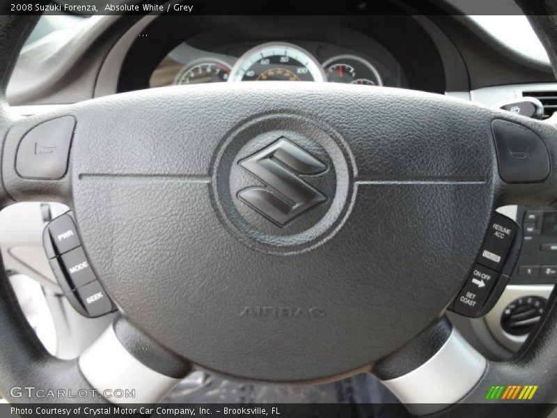 Absolute White / Grey 2008 Suzuki Forenza