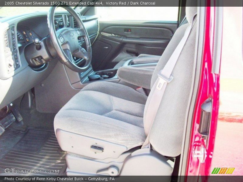 Victory Red / Dark Charcoal 2005 Chevrolet Silverado 1500 Z71 Extended Cab 4x4