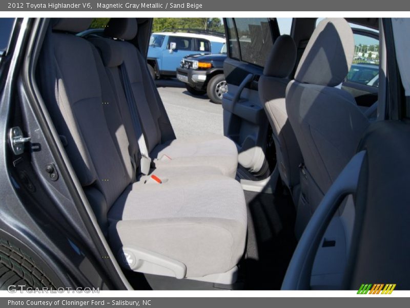 Magnetic Gray Metallic / Sand Beige 2012 Toyota Highlander V6