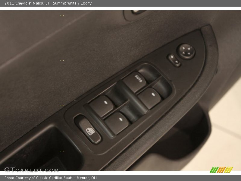 Summit White / Ebony 2011 Chevrolet Malibu LT