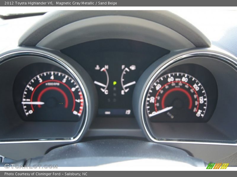 Magnetic Gray Metallic / Sand Beige 2012 Toyota Highlander V6