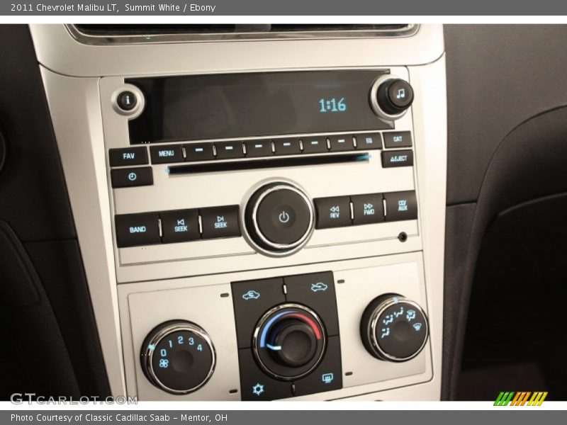 Summit White / Ebony 2011 Chevrolet Malibu LT