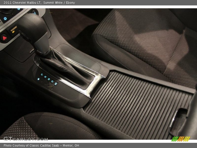 Summit White / Ebony 2011 Chevrolet Malibu LT