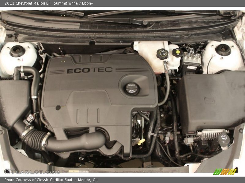 Summit White / Ebony 2011 Chevrolet Malibu LT