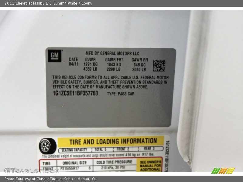 Summit White / Ebony 2011 Chevrolet Malibu LT