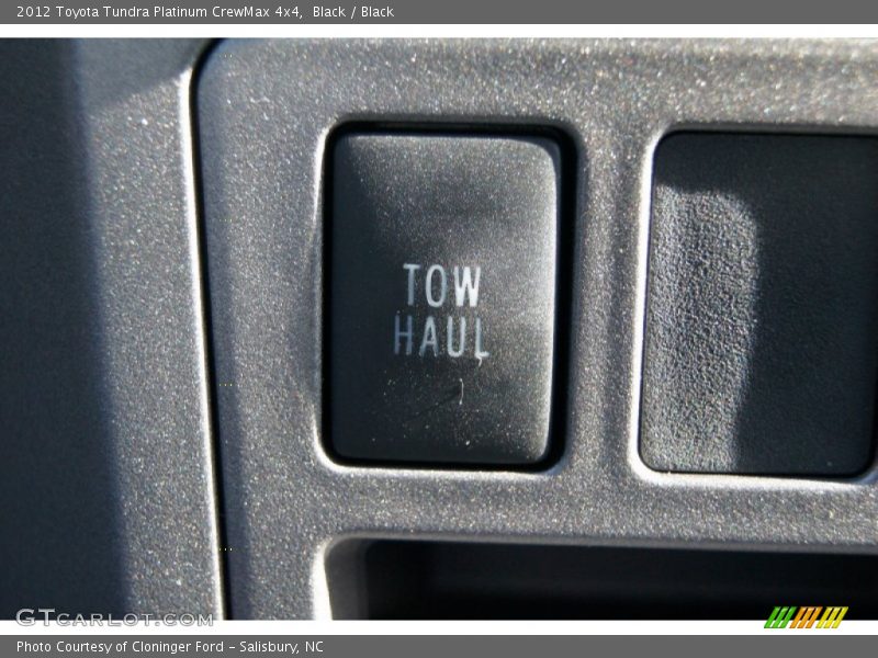 Black / Black 2012 Toyota Tundra Platinum CrewMax 4x4