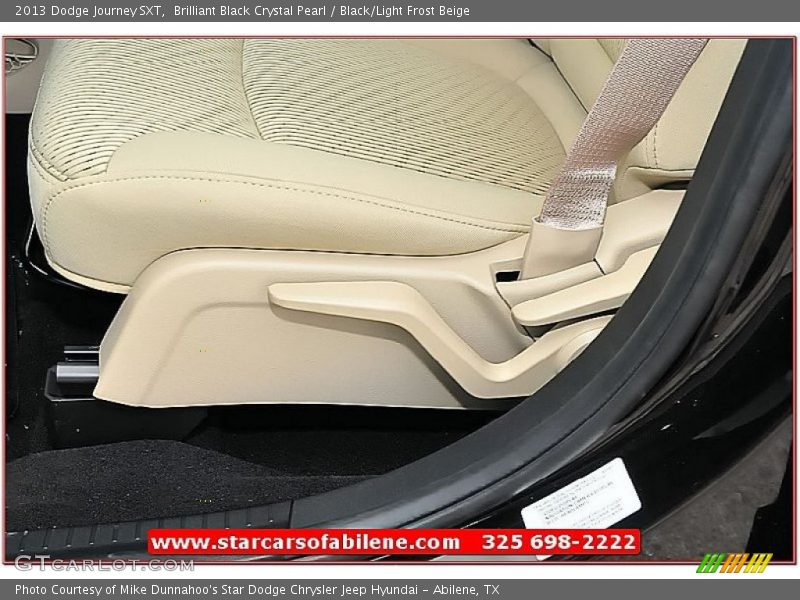 Brilliant Black Crystal Pearl / Black/Light Frost Beige 2013 Dodge Journey SXT
