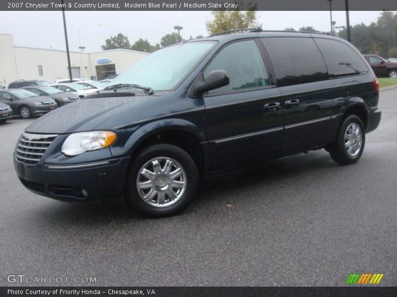 Modern Blue Pearl / Medium Slate Gray 2007 Chrysler Town & Country Limited