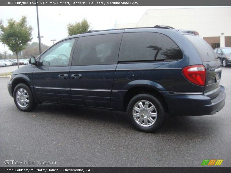 Modern Blue Pearl / Medium Slate Gray 2007 Chrysler Town & Country Limited