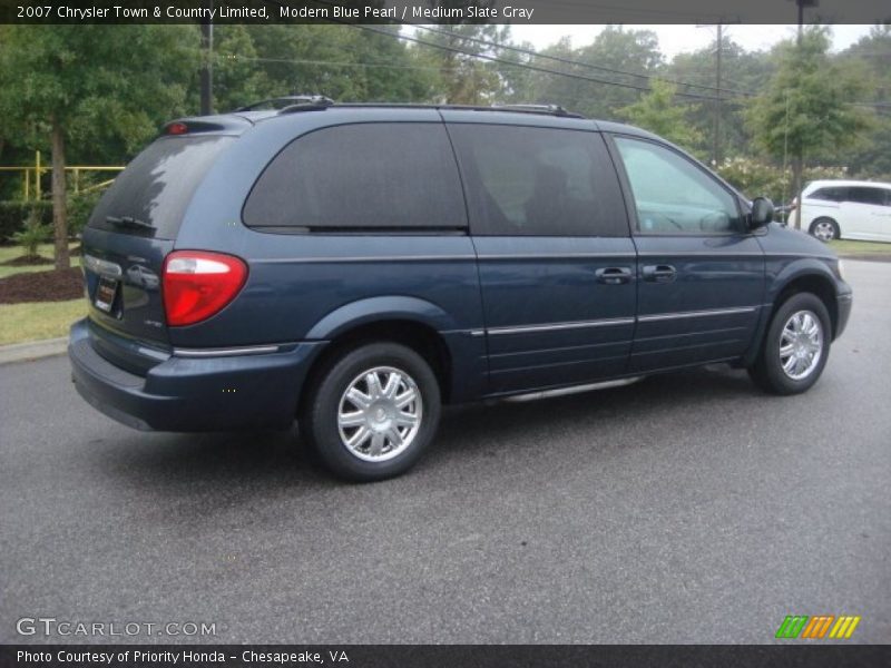 Modern Blue Pearl / Medium Slate Gray 2007 Chrysler Town & Country Limited
