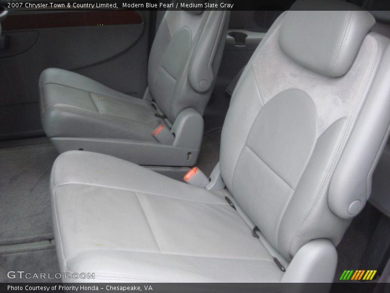 Modern Blue Pearl / Medium Slate Gray 2007 Chrysler Town & Country Limited