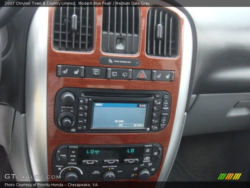 Modern Blue Pearl / Medium Slate Gray 2007 Chrysler Town & Country Limited