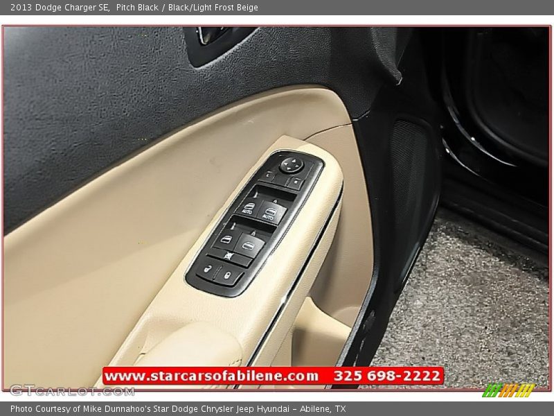 Pitch Black / Black/Light Frost Beige 2013 Dodge Charger SE