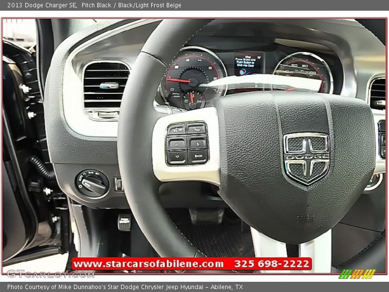Pitch Black / Black/Light Frost Beige 2013 Dodge Charger SE