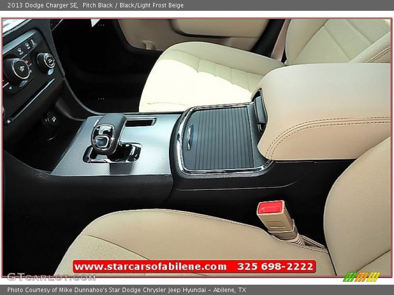 Pitch Black / Black/Light Frost Beige 2013 Dodge Charger SE