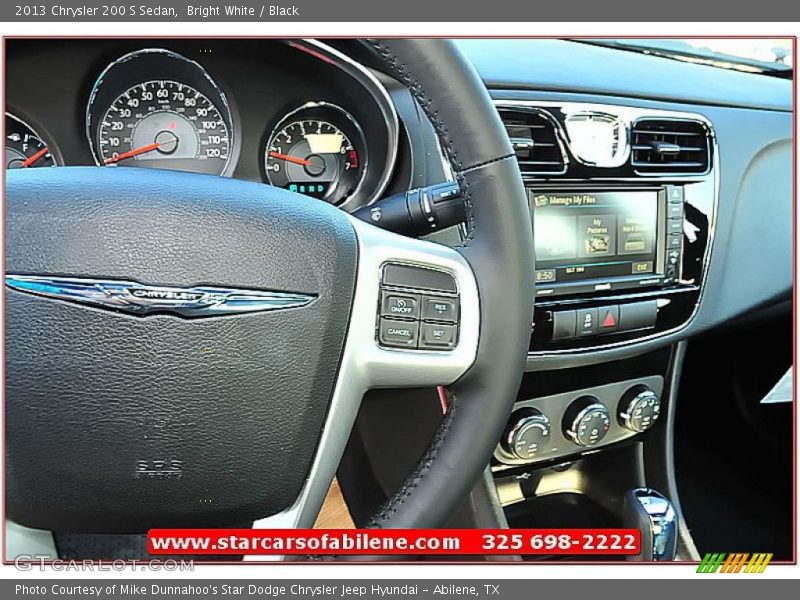 Bright White / Black 2013 Chrysler 200 S Sedan
