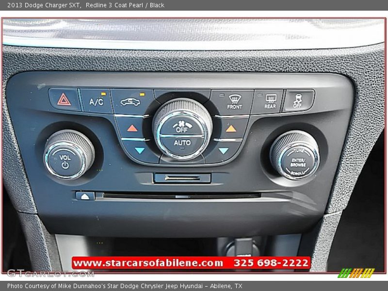 Redline 3 Coat Pearl / Black 2013 Dodge Charger SXT