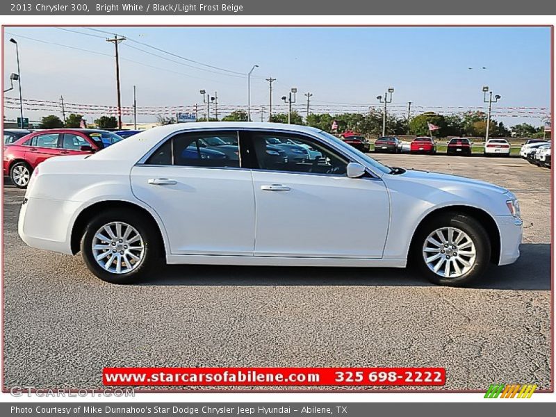 Bright White / Black/Light Frost Beige 2013 Chrysler 300