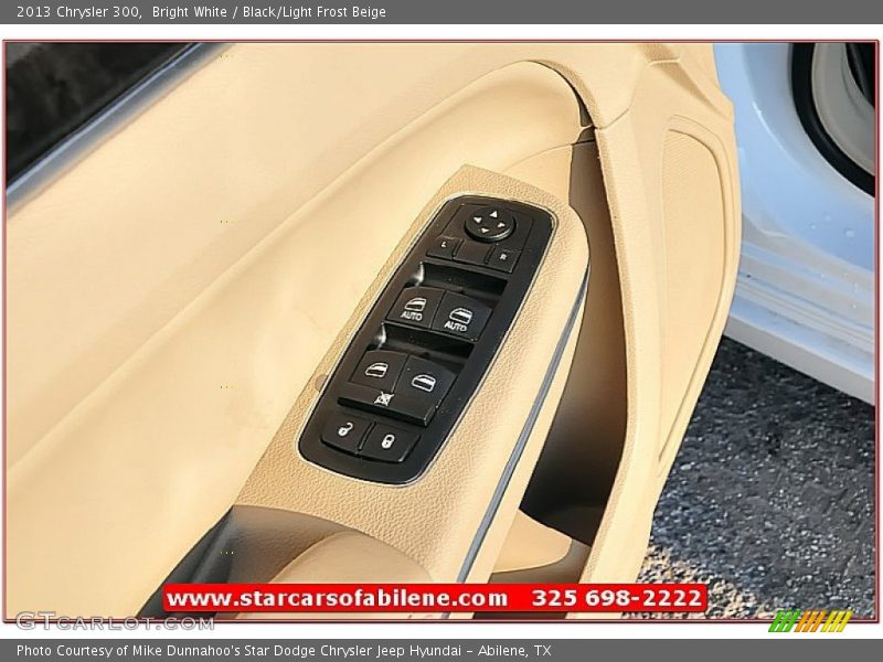 Bright White / Black/Light Frost Beige 2013 Chrysler 300