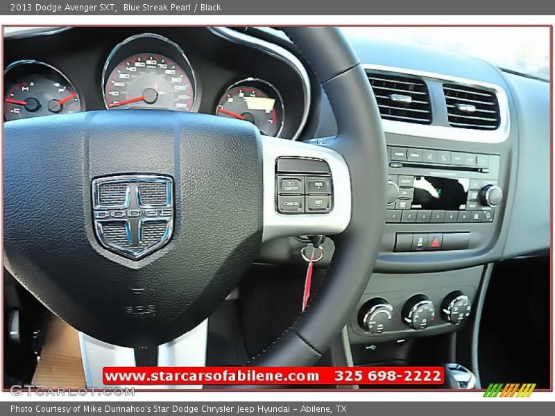 Blue Streak Pearl / Black 2013 Dodge Avenger SXT
