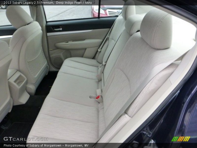 Deep Indigo Pearl / Ivory 2013 Subaru Legacy 2.5i Premium
