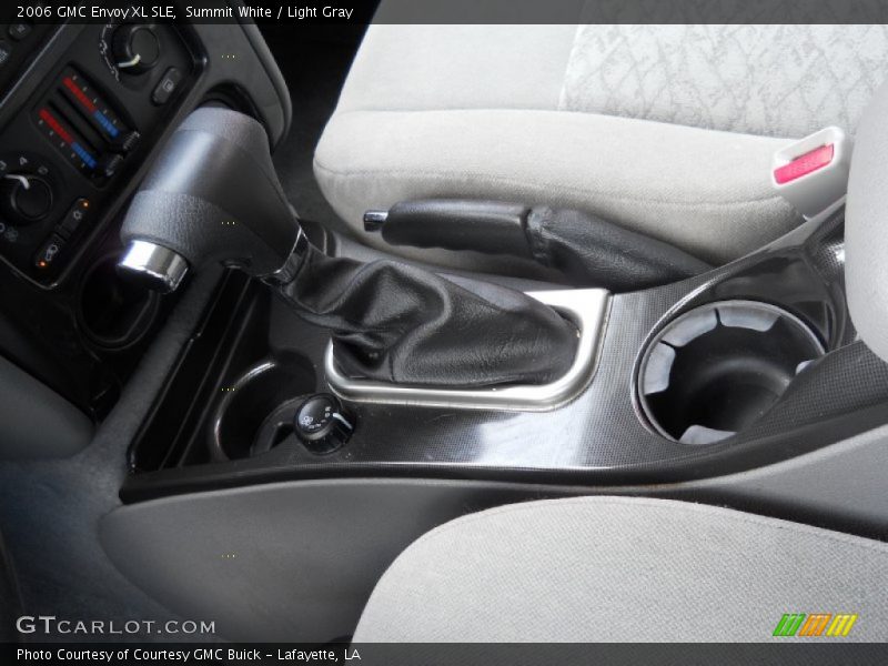 Summit White / Light Gray 2006 GMC Envoy XL SLE
