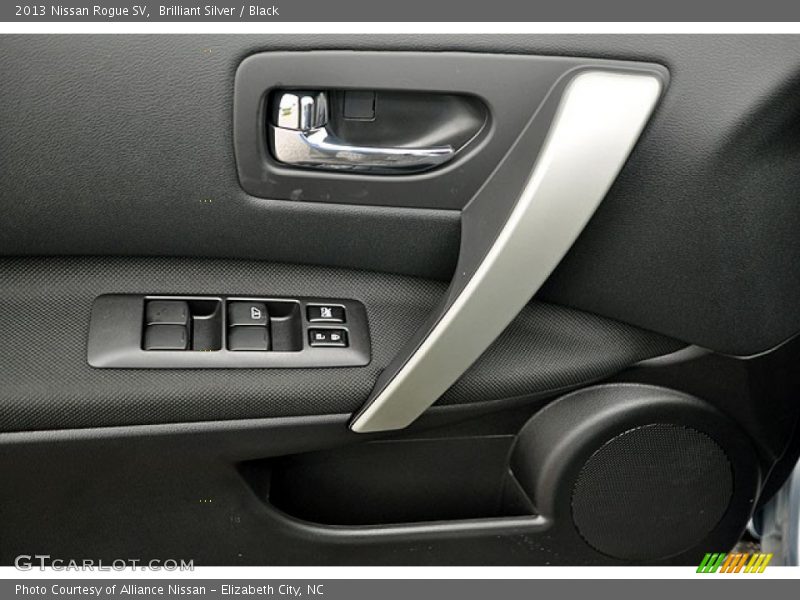 Controls of 2013 Rogue SV