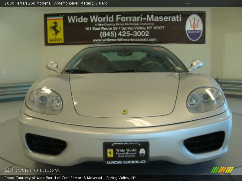 Argento (Silver Metallic) / Nero 2000 Ferrari 360 Modena