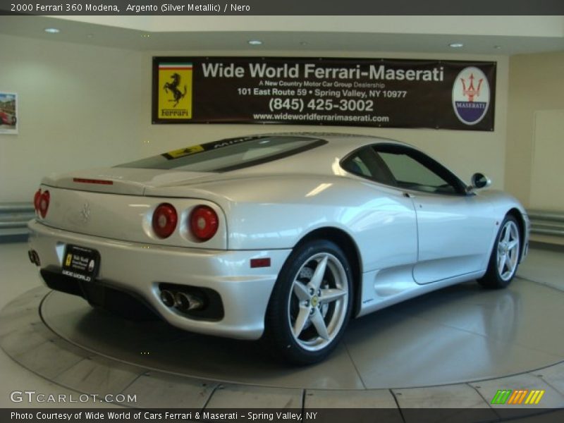 Argento (Silver Metallic) / Nero 2000 Ferrari 360 Modena