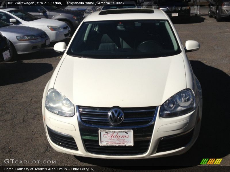 Campanella White / Anthracite Black 2006 Volkswagen Jetta 2.5 Sedan