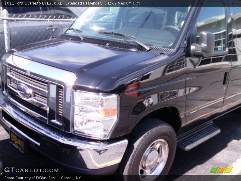Black / Medium Flint 2011 Ford E Series Van E350 XLT Extended Passenger