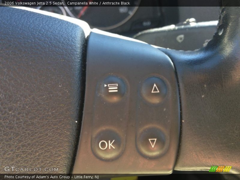 Campanella White / Anthracite Black 2006 Volkswagen Jetta 2.5 Sedan