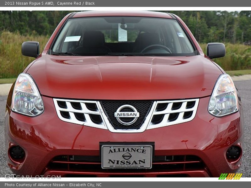 Cayenne Red / Black 2013 Nissan Rogue S AWD