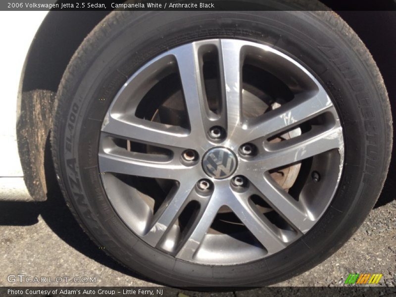 Campanella White / Anthracite Black 2006 Volkswagen Jetta 2.5 Sedan