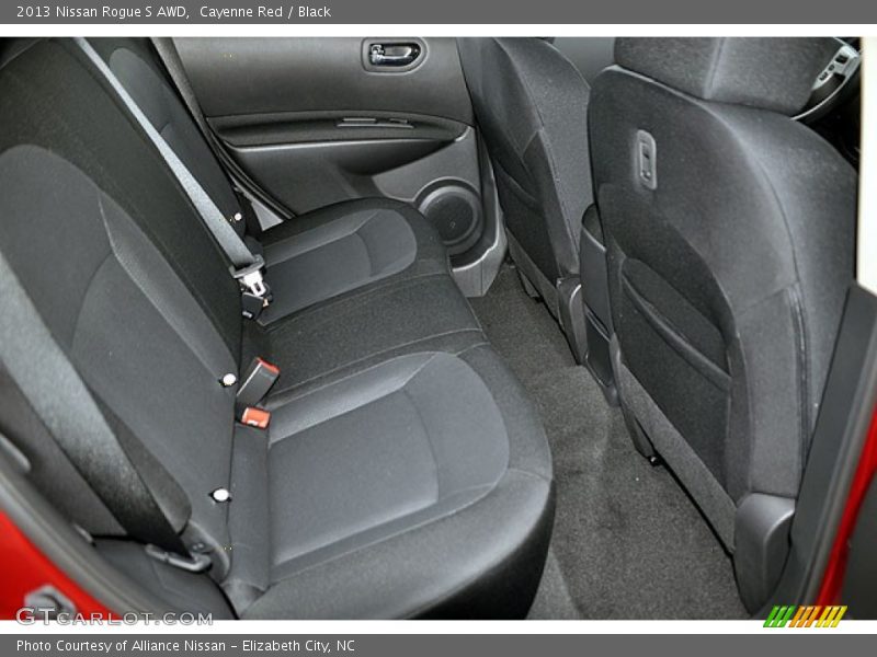  2013 Rogue S AWD Black Interior