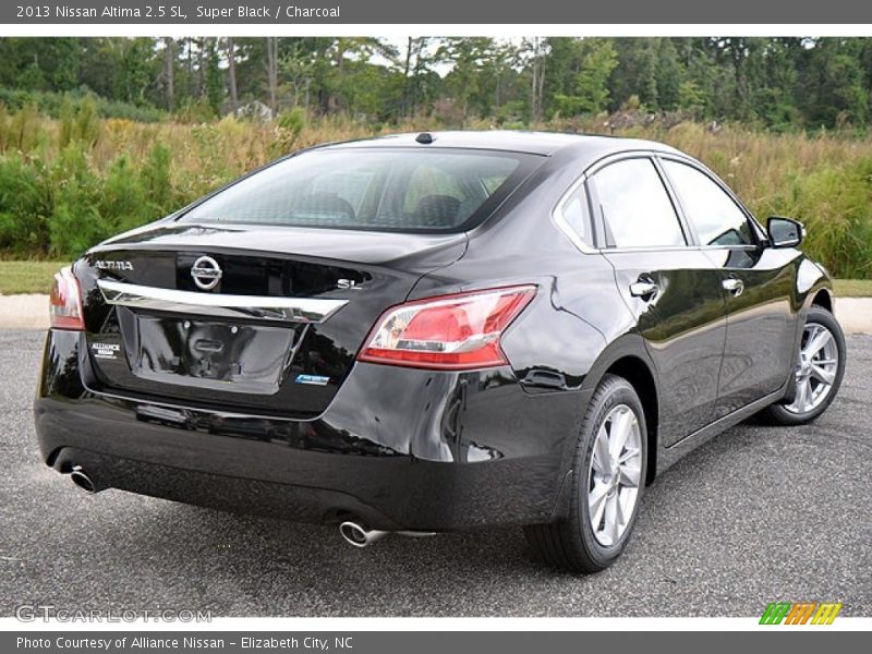 Super Black / Charcoal 2013 Nissan Altima 2.5 SL